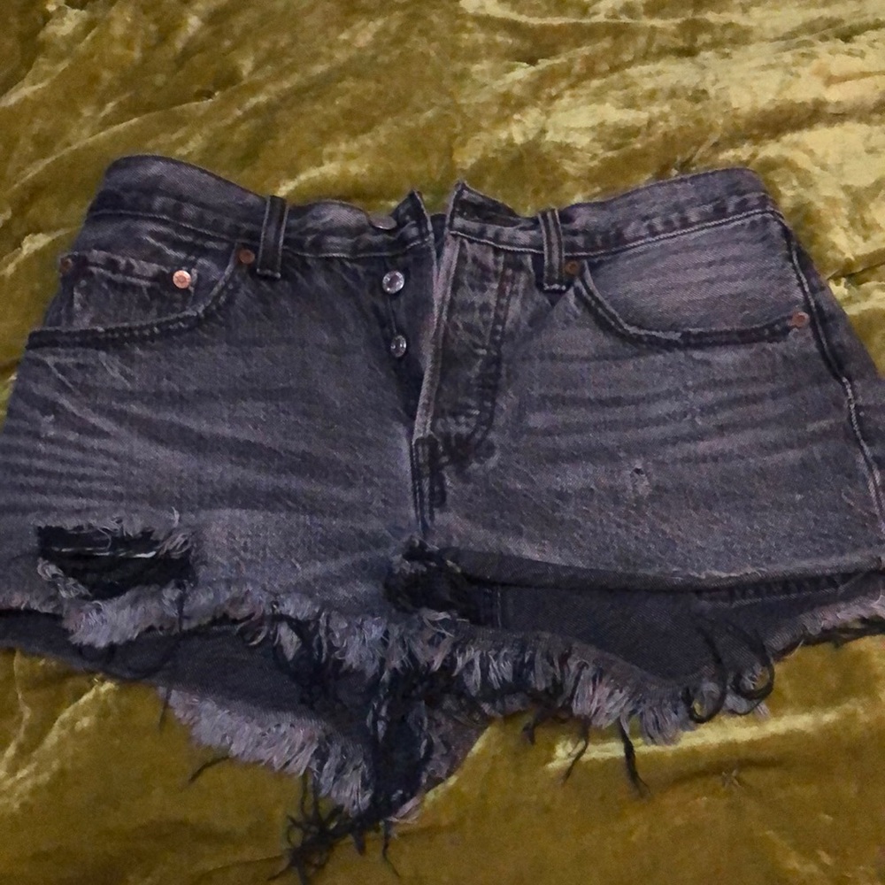 Levi’s distressed shorts